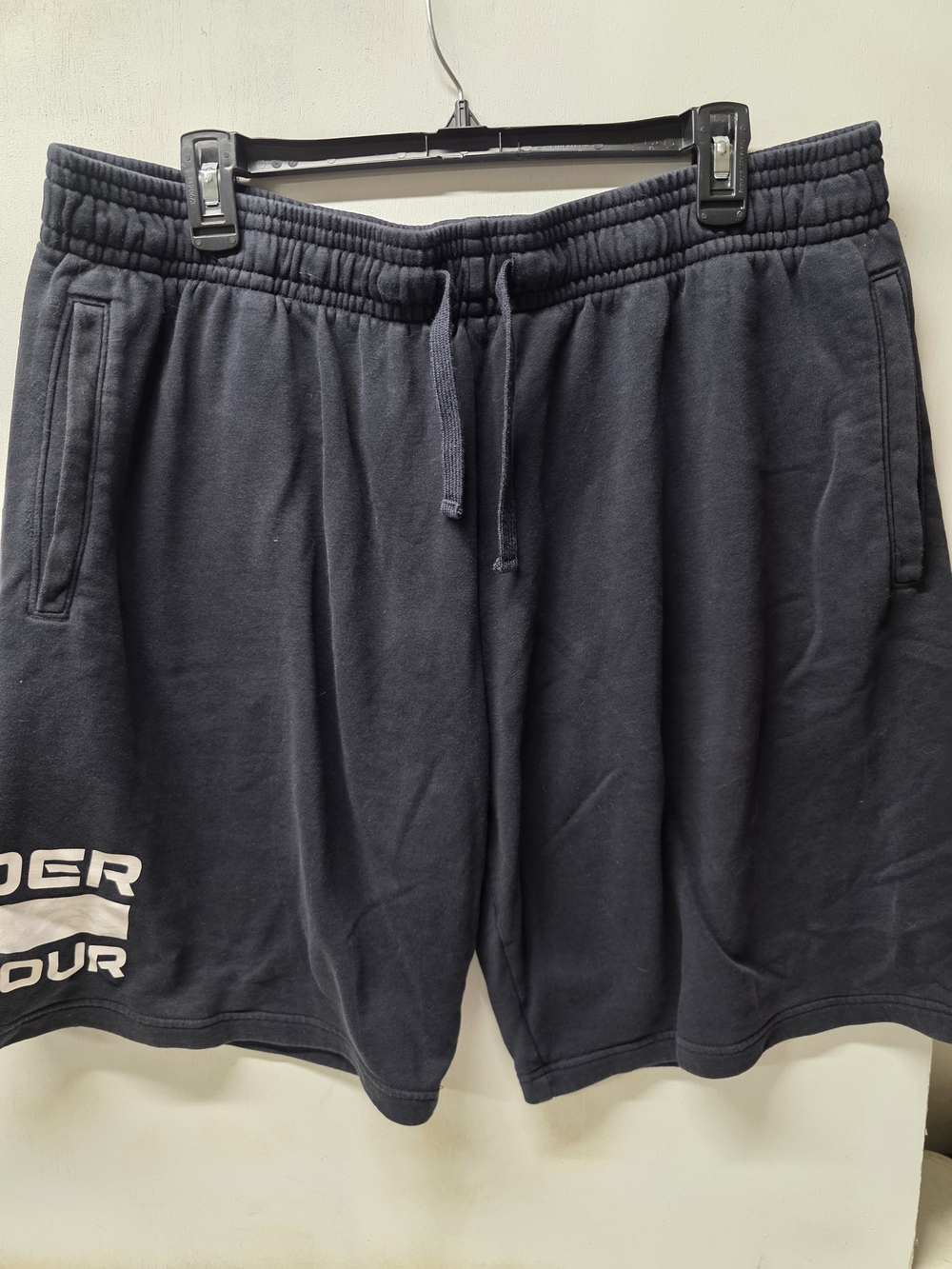 Under Armour Men's Fleece Shorts XXL Black Loose Fit Drawstring Logo Pockets